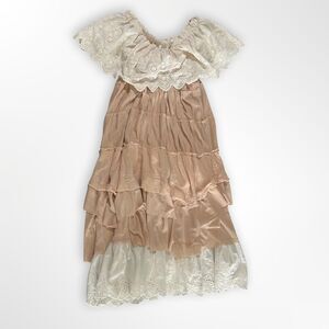 Off the Shoulder Eyelet Lace Tiered Peach & White Dress, M, Whimsical, Cottage